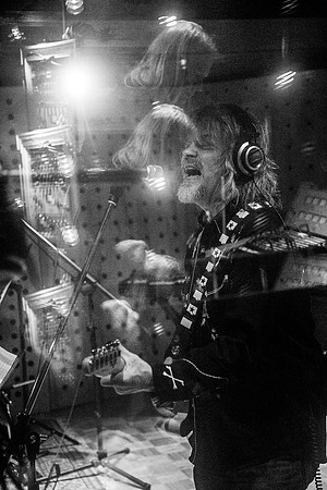 Shields_20230311_4812_FB_bw
