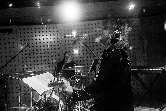 Shields_20230311_4822_FB_bw